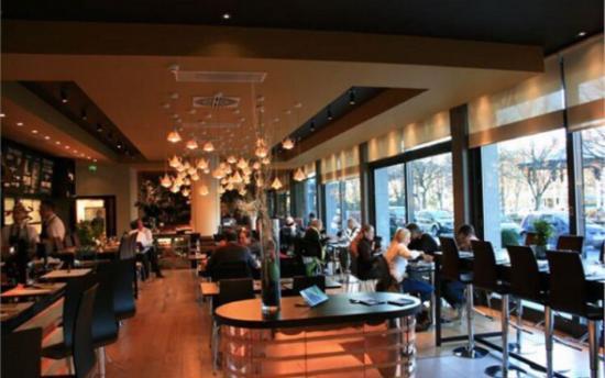 V-Cafe and Sushi Bar
